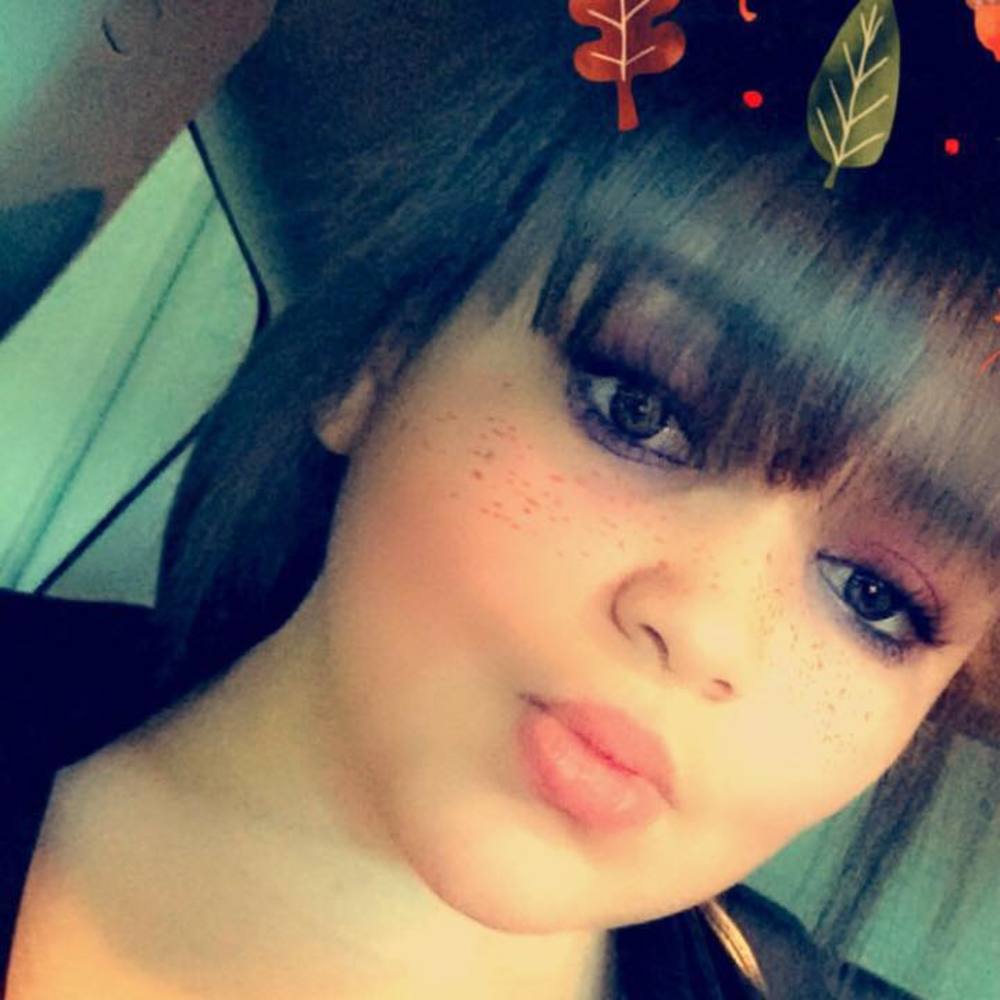 Meet your Posher, Chloe